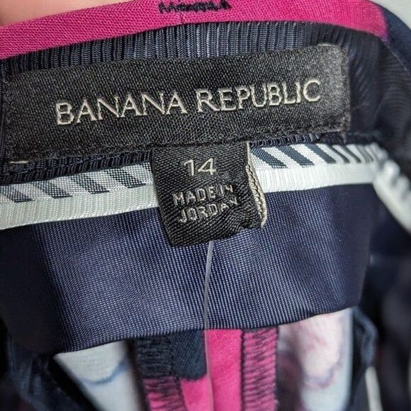 Banana Republic NWT Size 14 Pink Floral Avery Mid Rise Straight Cropped Pant - Picture 8 of 11